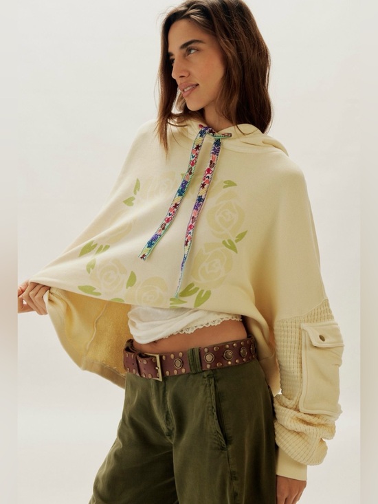 Free People Tops - Free People Friendship Sweatshirt~ Birch Combo